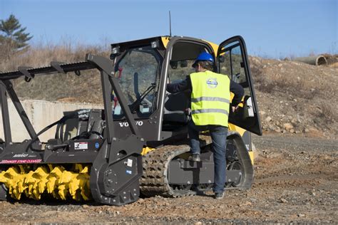 Volvo MCT135C Multi Terrain Loader 